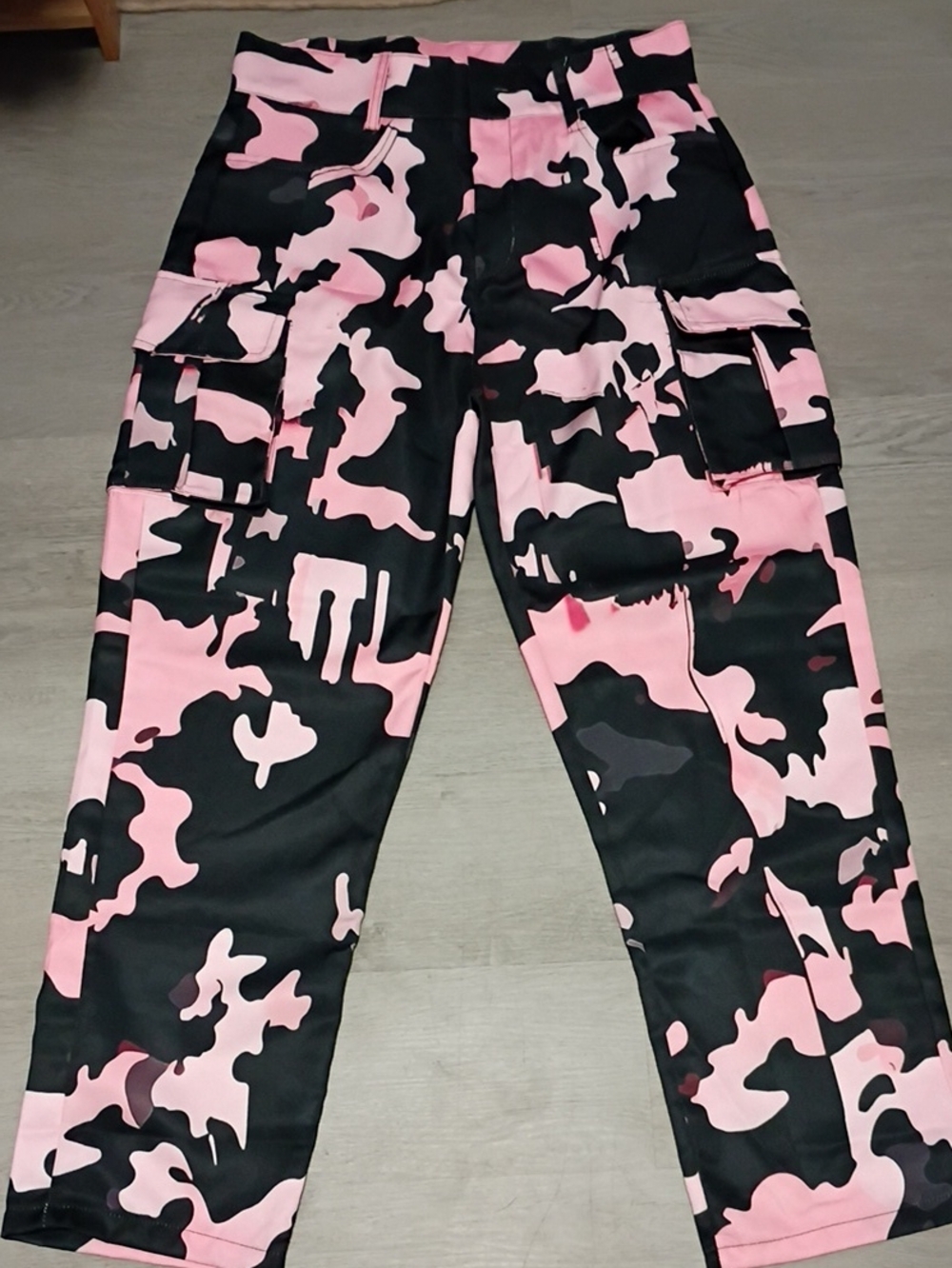 Girls' Pink & Black Camo Cargo Pants